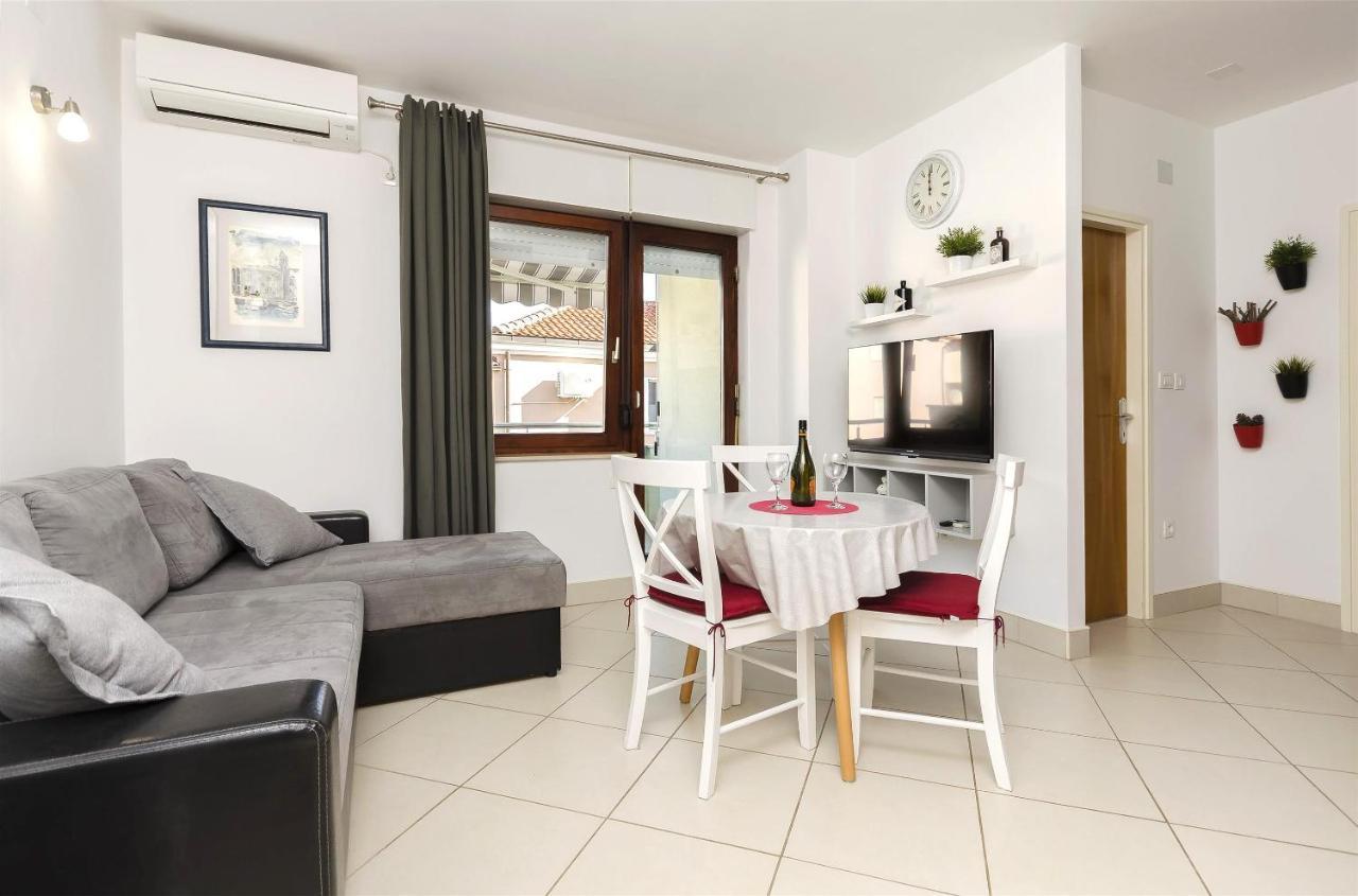 Apartment Mare Srima Esterno foto